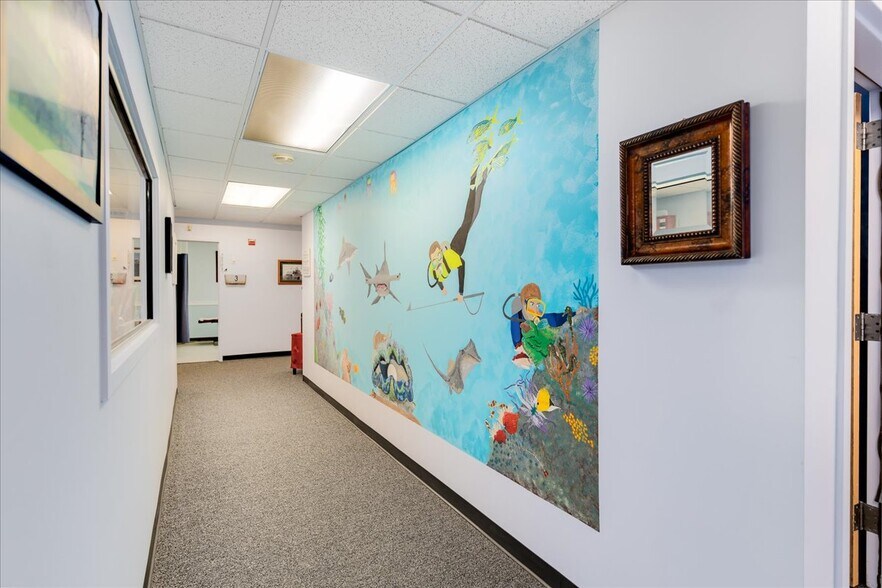 More Photos Of 207 Stage Rd, Hampstead Medical For Lease