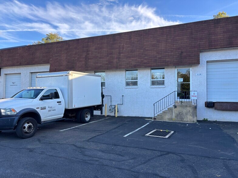 More Photos Of 2727 Philmont Ave, Huntingdon Valley Warehouse For Lease
