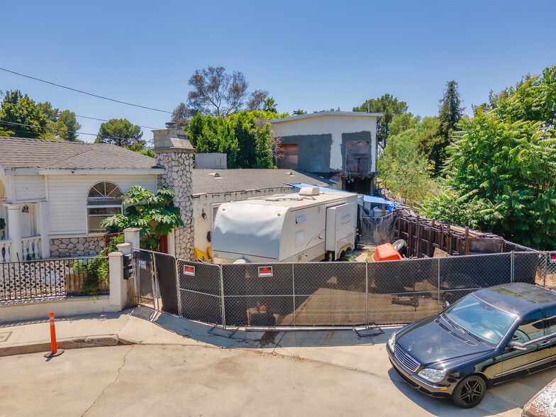 More Photos Of 4463 Bellflower Ave, North Hollywood Land For Sale