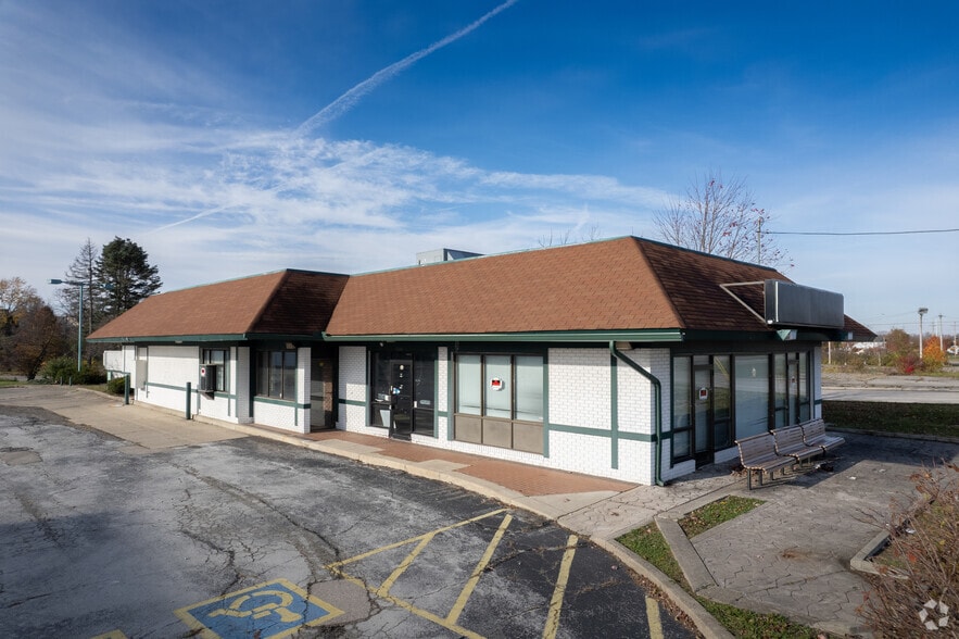 Primary Photo Of 5140 Salem Ave, Dayton Freestanding For Lease