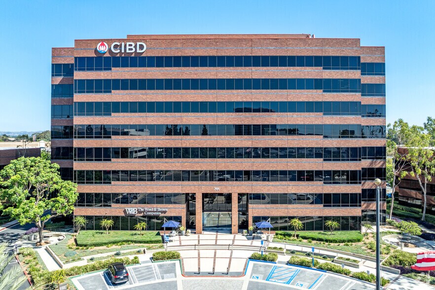 More Photos Of 701 S Parker St, Orange Office For Lease