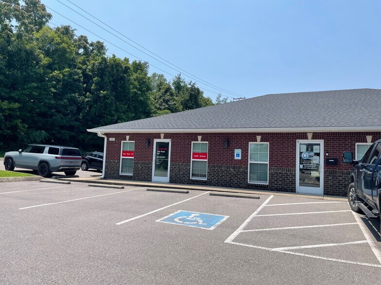 More Photos Of 2284 Raleigh Ct, Clarksville Office For Lease