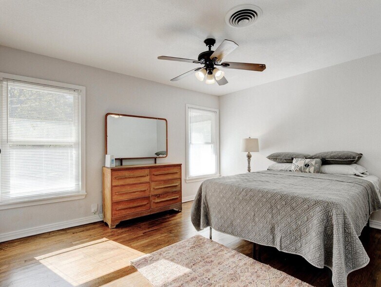 More Photos Of , Fort Worth Specialty For Sale