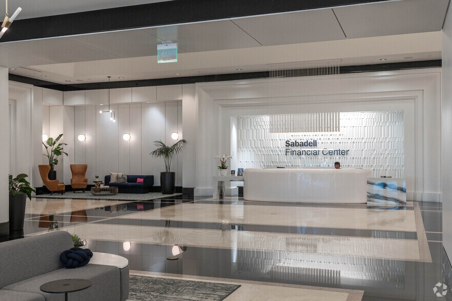 More Photos Of 1111 Brickell Ave, Miami Office For Lease