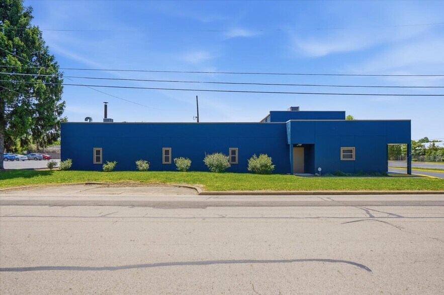 More Photos Of 175 E Broadway Ave, Westerville Office For Lease