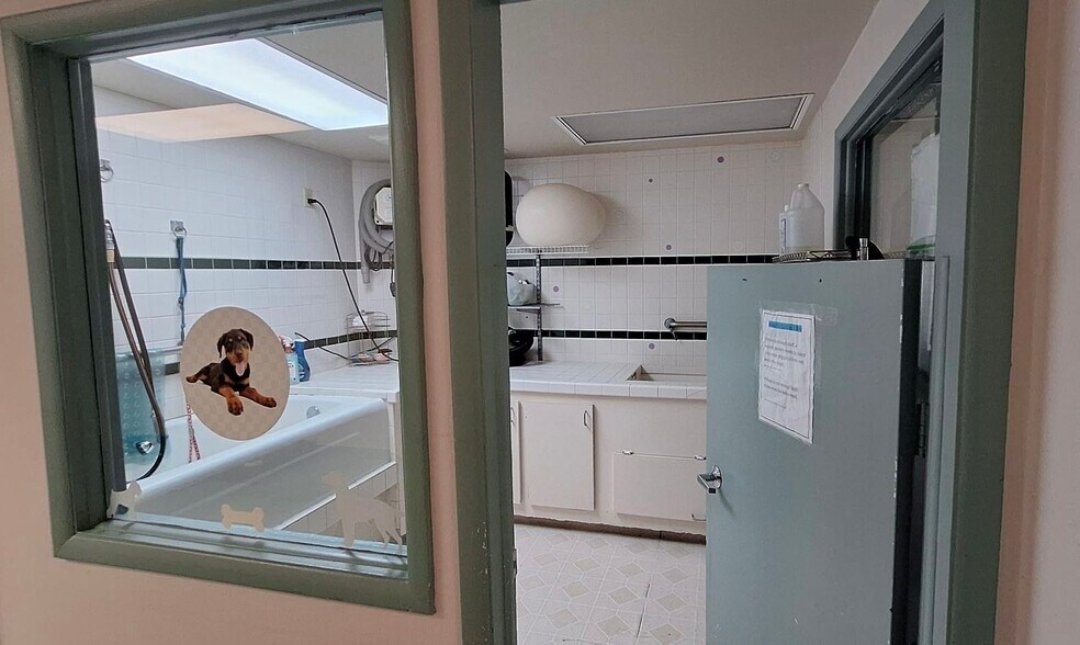 More Photos Of , Denver General Retail For Sale