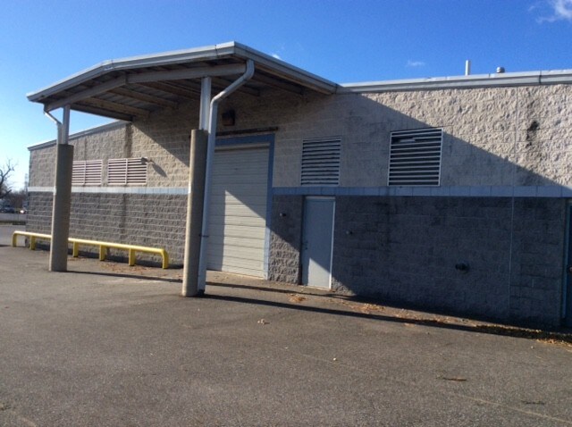 More Photos Of 11 Southgate Blvd, New Castle Manufacturing For Sale