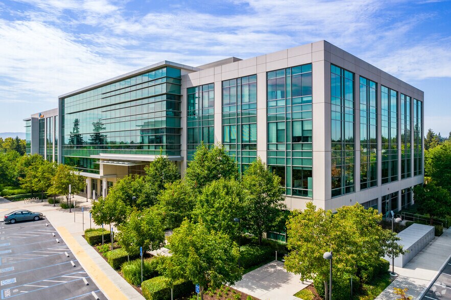 More Photos Of 3355 Scott Blvd, Santa Clara Office For Lease