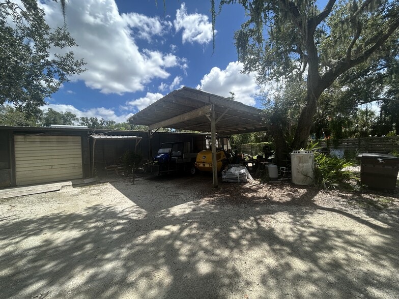 More Photos Of 4242 Gypsy St, Sarasota Warehouse For Sale