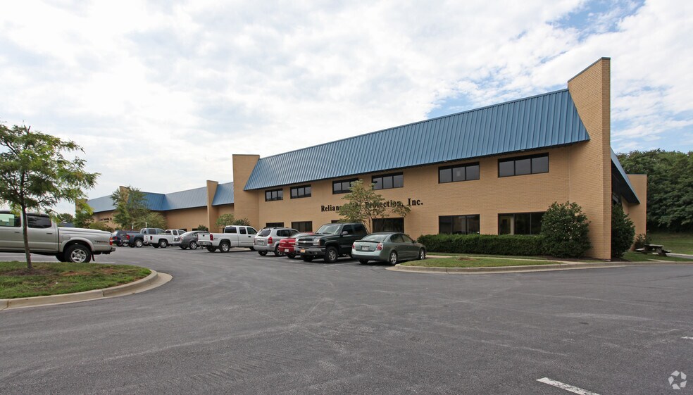 More Photos Of 713 E Ordnance Rd, Baltimore Unknown For Lease