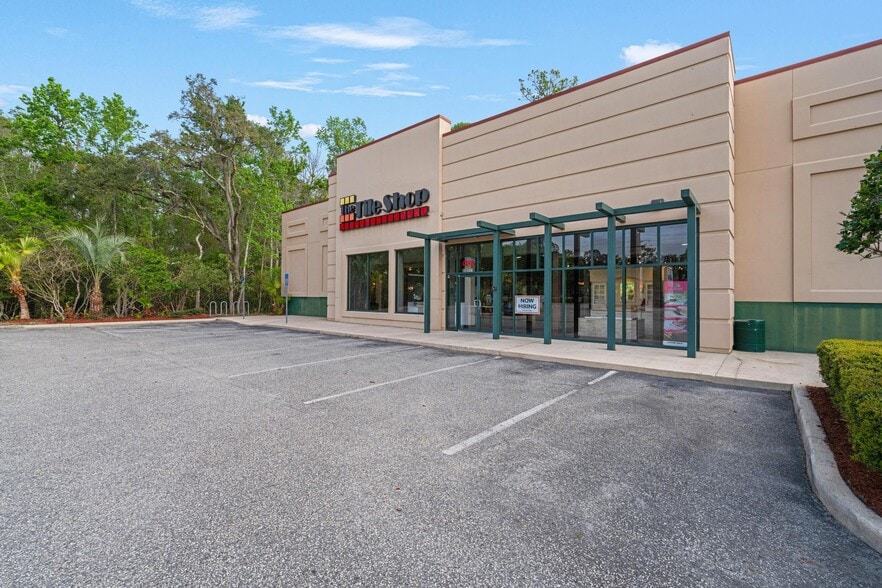 More Photos Of 9365 Philips Hwy, Jacksonville Freestanding For Sale