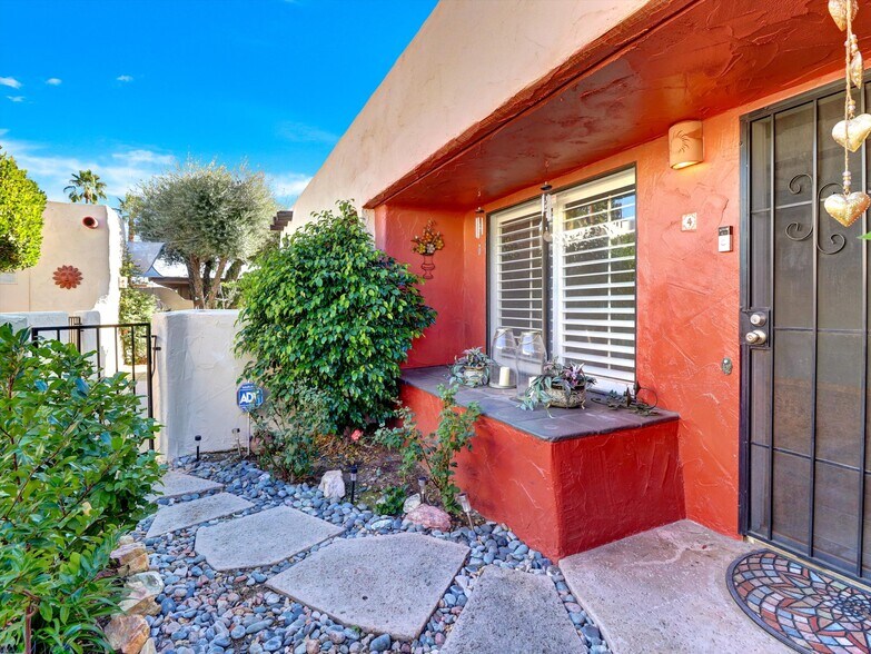 More Photos Of 525 S Thornhill Rd, Palm Springs Apartments For Sale