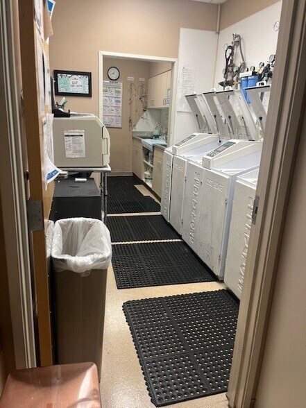 More Photos Of 3770 Capital Ave SW, Battle Creek Medical For Sale