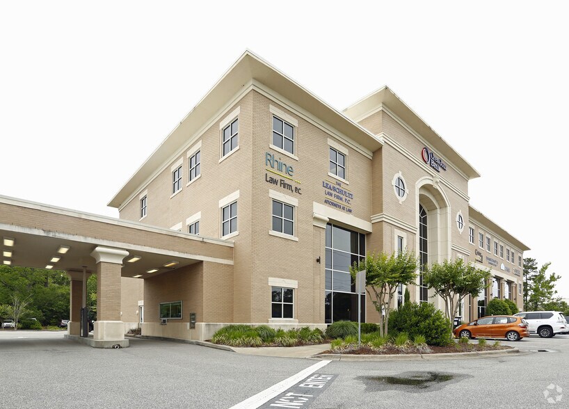 More Photos Of 1612 Military Cutoff Rd, Wilmington Office For Lease