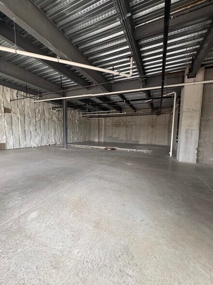More Photos Of 3810 Steiner Ranch Blvd, Austin General Retail For Lease