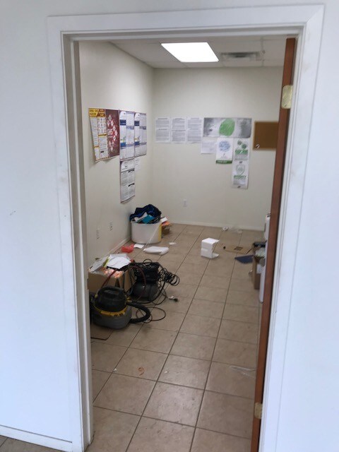 More Photos Of 1305 E Pecan Ave, McAllen Warehouse For Lease