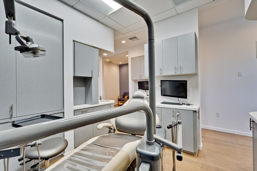 More Photos Of 1569 Lexann Ave, San Jose Medical For Sale