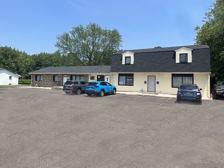 Primary Photo Of 760 Woodbourne Rd, Langhorne Office For Lease