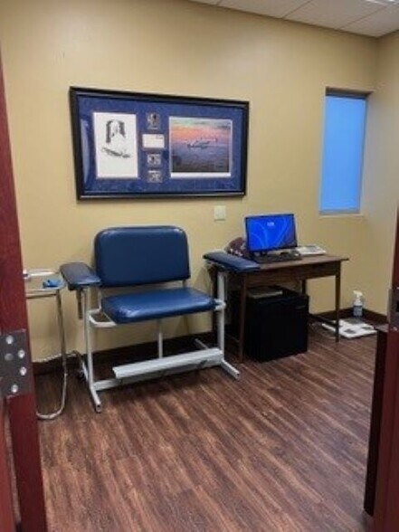 More Photos Of 2411 Holmgren Way, Green Bay Healthcare For Lease