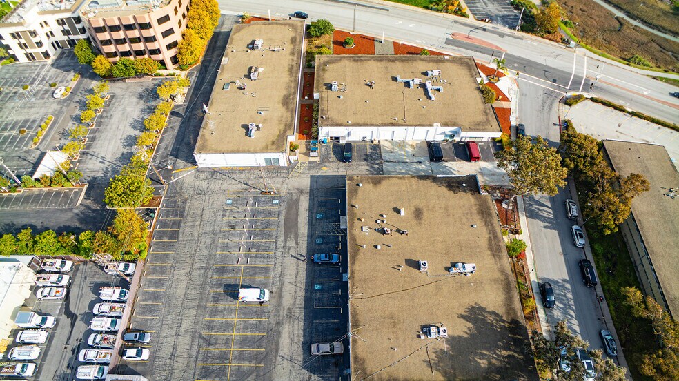 More Photos Of , Burlingame Flex For Sale