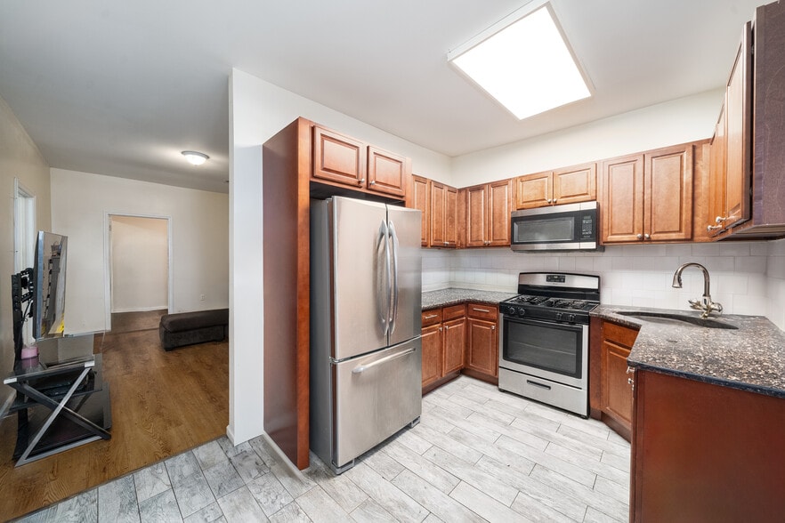 More Photos Of 339-343 E 28th St, Paterson Apartments For Sale