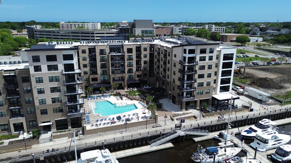 More Photos Of 901 Nutt St, Wilmington Multifamily For Sale