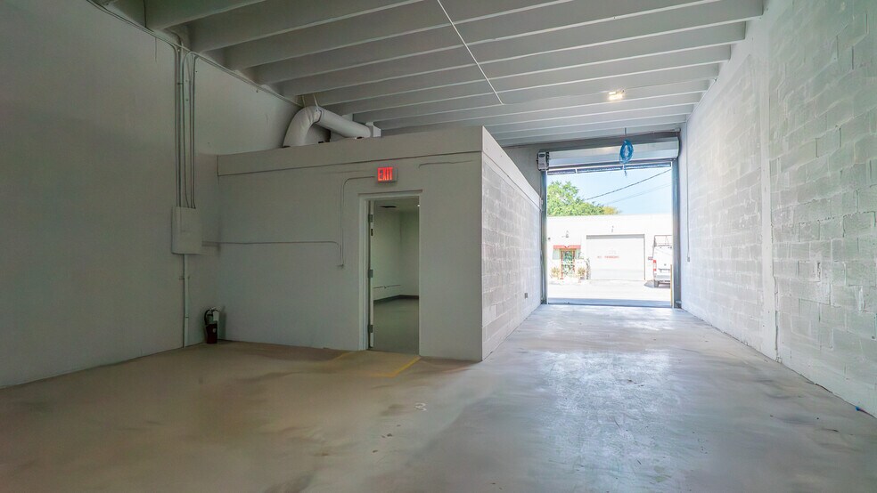 More Photos Of 12210-12230 NE 13th Ct, North Miami Light Manufacturing For Lease