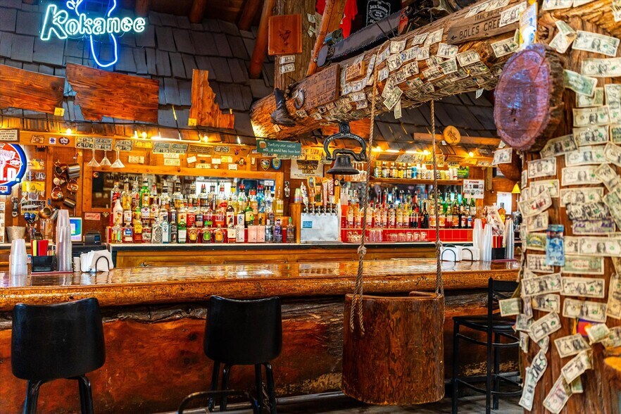 More Photos Of 7000 Graves Creek Rd, Lolo Bar For Sale