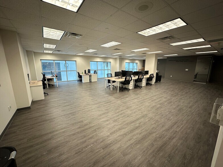 More Photos Of 1120 E Kennedy Blvd, Tampa Office For Sale