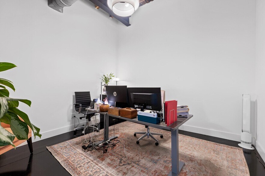 More Photos Of 1412 E Main St, Chattanooga Office For Sale