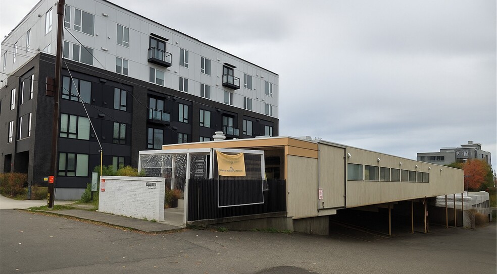 Primary Photo Of 8535-8537 Phinney Ave N, Seattle Medical For Lease