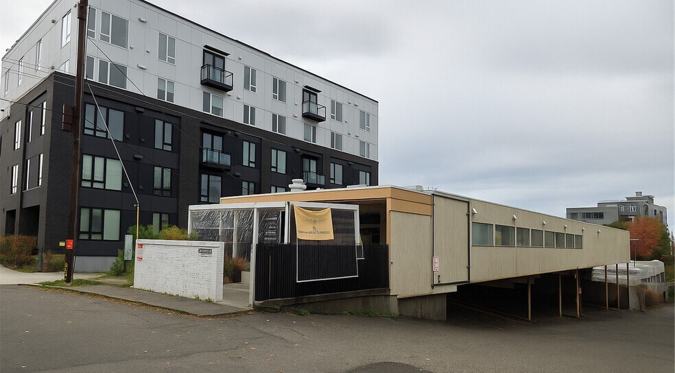 Primary Photo Of 8537 Phinney Ave N, Seattle Medical For Lease