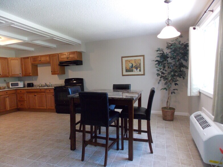 More Photos Of 37067 Nys Route 12, Clayton Hotel For Sale