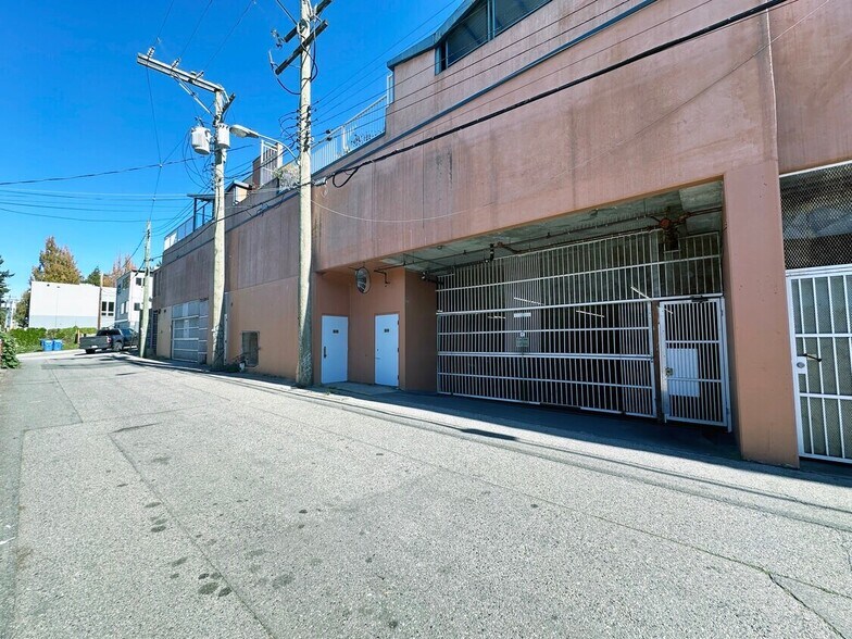 More Photos Of 4103 Fraser St, Vancouver Apartments For Sale