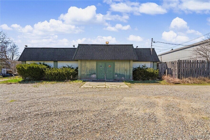 More Photos Of 24 E Dyke St, Wellsville Specialty For Sale
