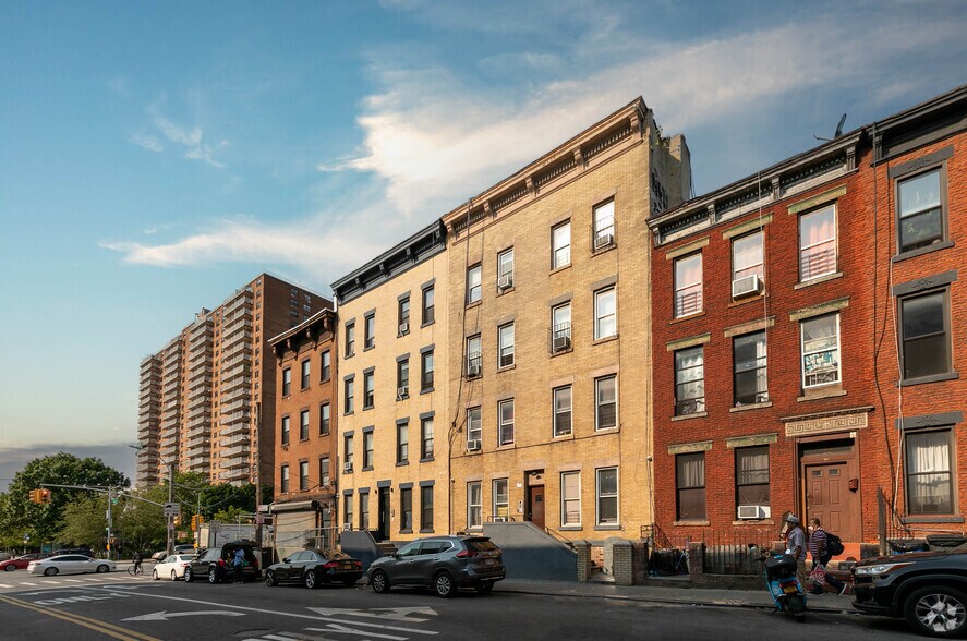 More Photos Of 190 Rockaway Ave, Brooklyn Apartments For Sale