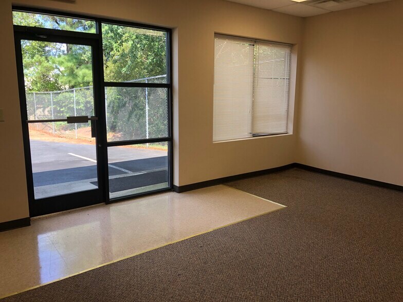 More Photos Of 123 Capcom Ave, Wake Forest Medical For Lease