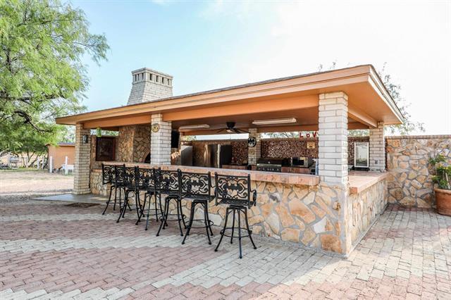 More Photos Of 1863 B Mangana-Hein Rd, Laredo Specialty For Sale