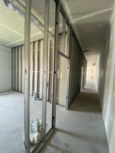 More Photos Of 1700 Hudson Ave, Rochester Office For Lease