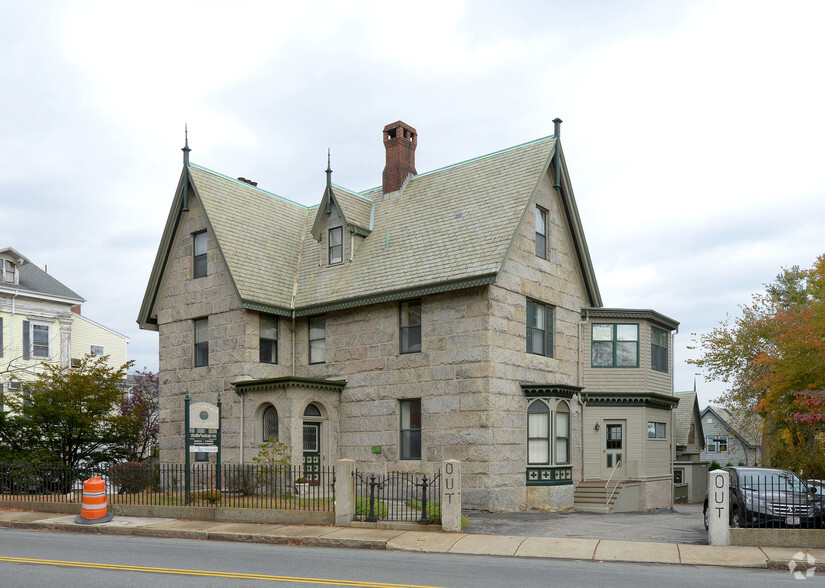 Primary Photo Of 412 County St, New Bedford Office For Lease