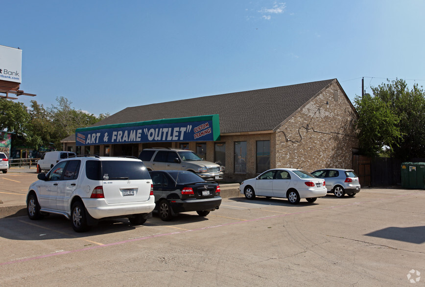 Primary Photo Of 19008 Preston Rd, Dallas Freestanding For Lease