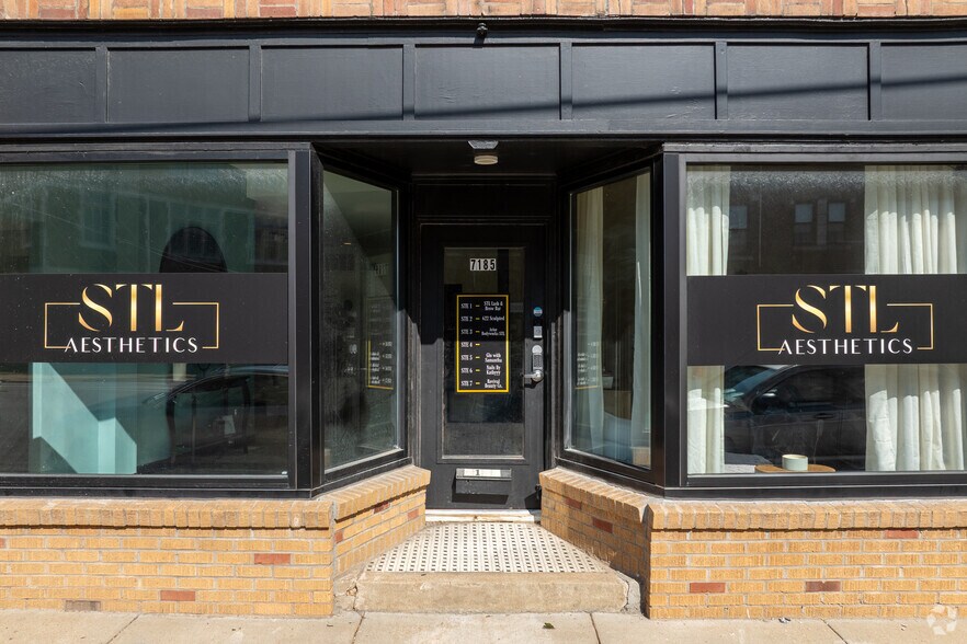 More Photos Of 7185 Manchester Rd, Maplewood Storefront Retail Residential For Sale