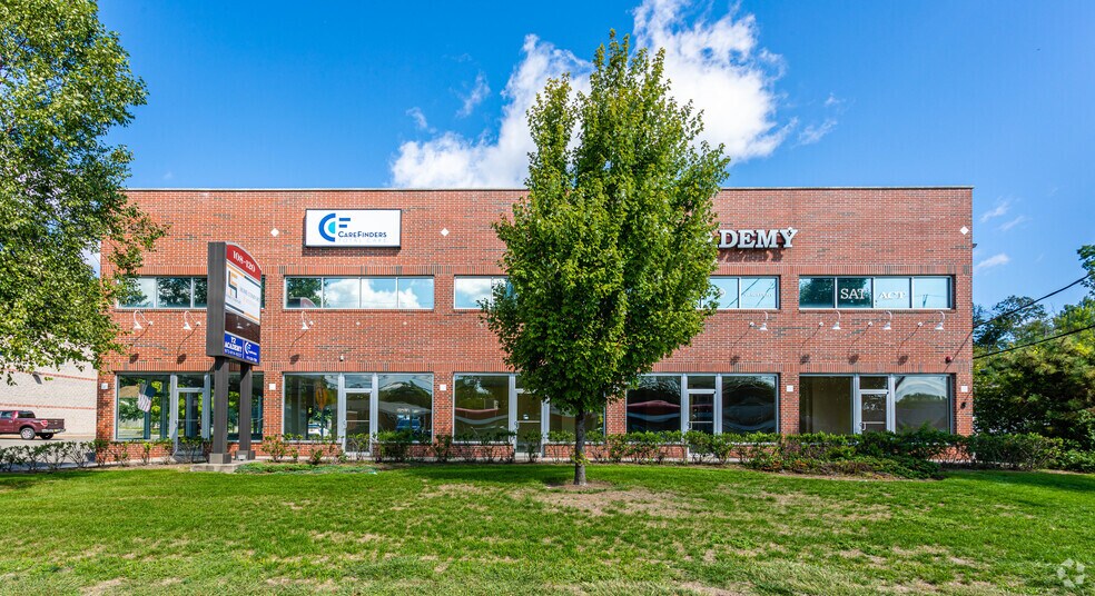 More Photos Of 108 US Highway 46 W, Parsippany Storefront Retail Office For Lease