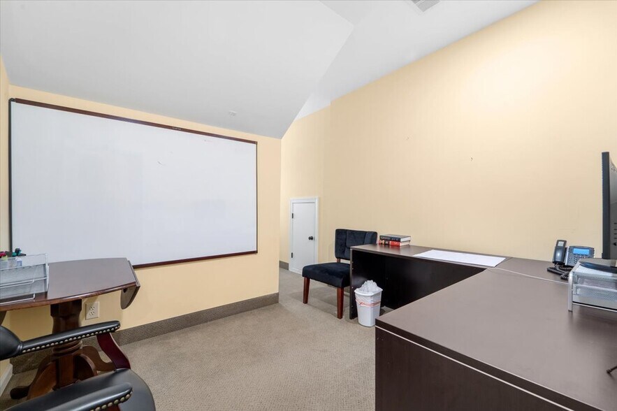 More Photos Of 900 Old Winston Rd, Kernersville Medical For Sale