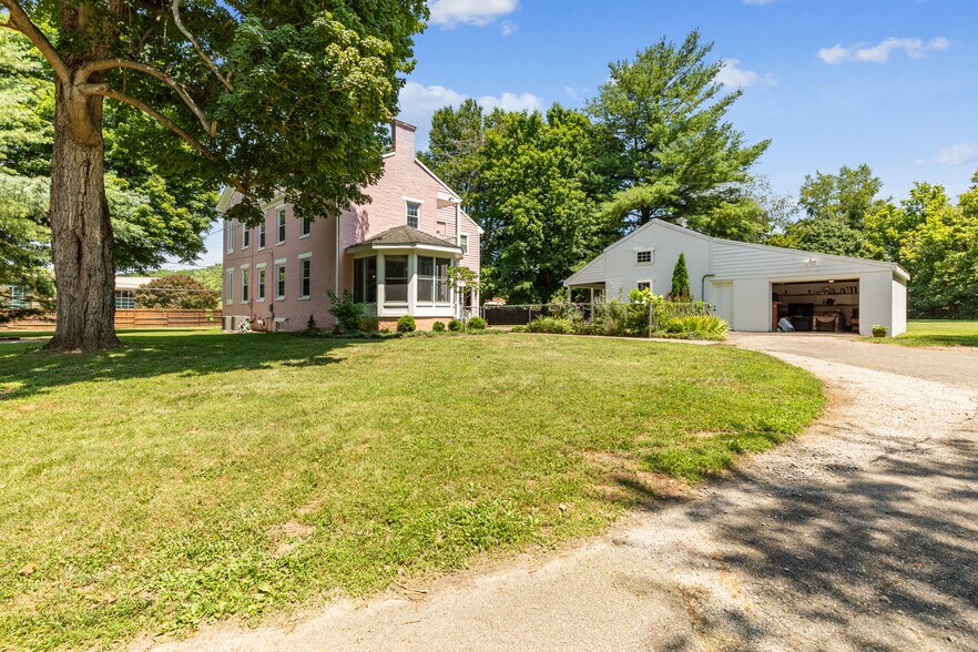 More Photos Of 1311 US Route 50, Milford Hospitality For Sale