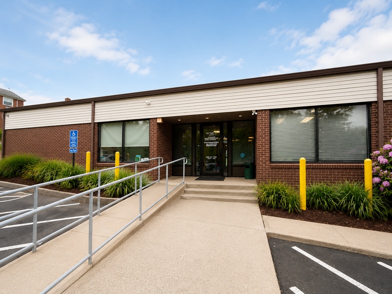 More Photos Of 6 Park Pl, New Britain Medical For Lease