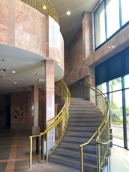 More Photos Of 9440 W Sahara Ave, Las Vegas Storefront Retail Office For Lease