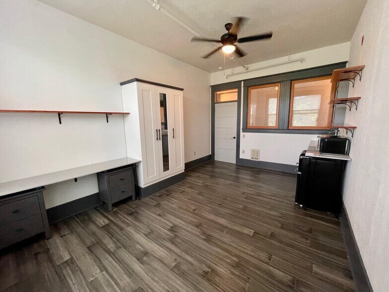 More Photos Of 8212 N Denver Ave, Portland Apartments For Sale