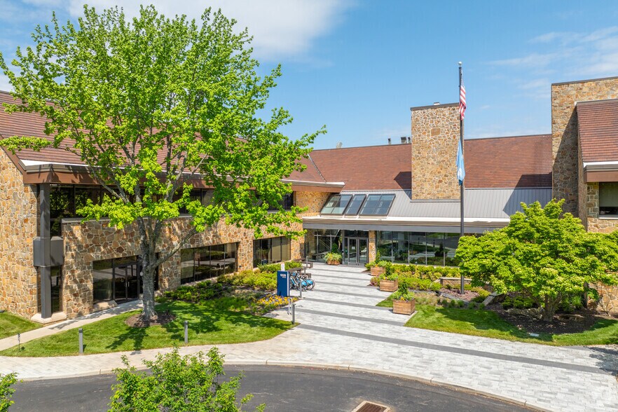 More Photos Of 955 Chesterbrook Blvd, Chesterbrook Unknown For Lease