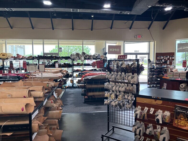 More Photos Of 7601 W Sam Houston S, Houston Storefront For Sale